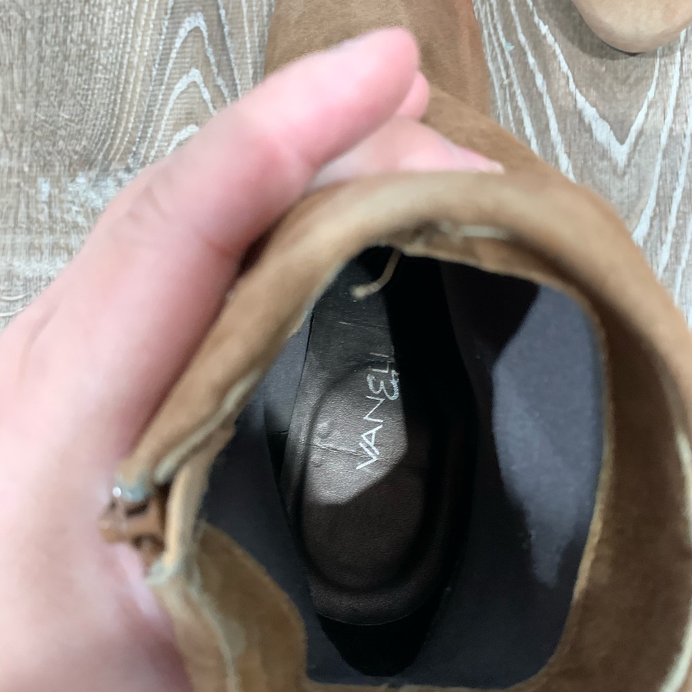 Vaneli Bootie - Picture 6 of 6
